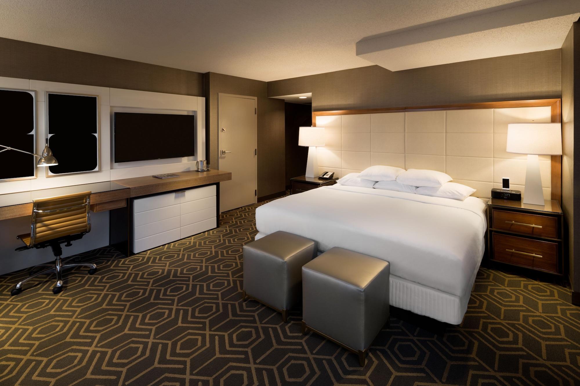 Doubletree By Hilton Hotel Dallas Campbell Centre Экстерьер фото