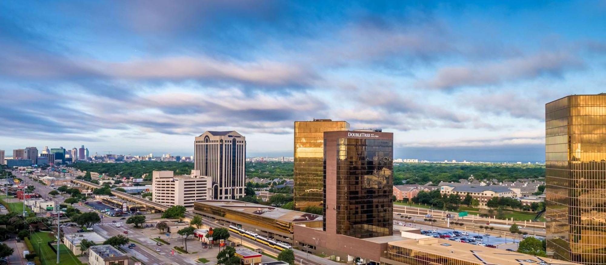 Doubletree By Hilton Hotel Dallas Campbell Centre Экстерьер фото